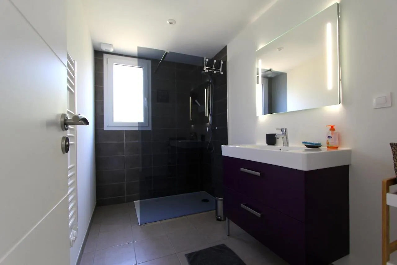 Gite De L'Estuaire Spa A Lezardrieux Paimpol 0*,  France